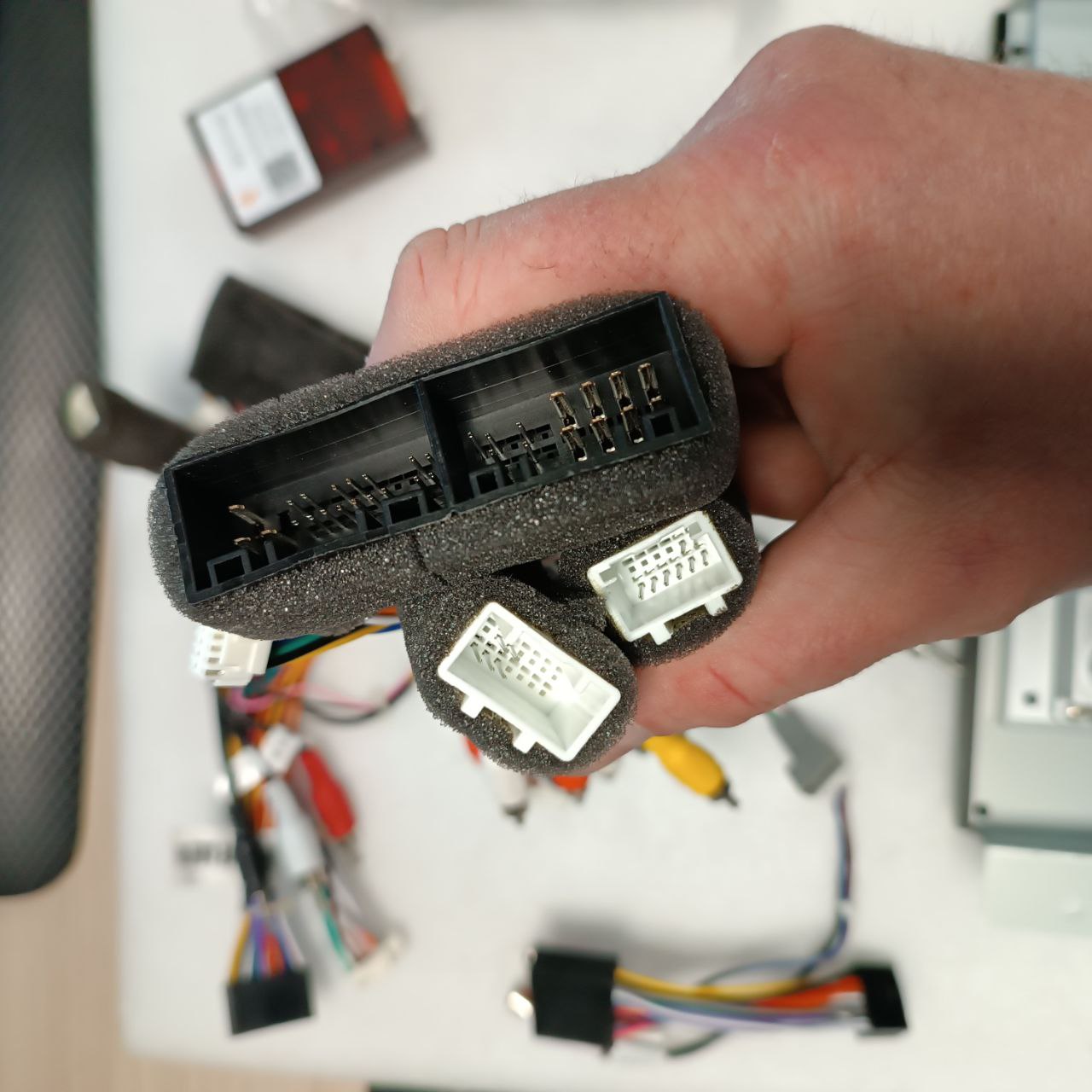 Магнитола CarMedia DAQY-5005-8256 для KIA Mohave 2016+