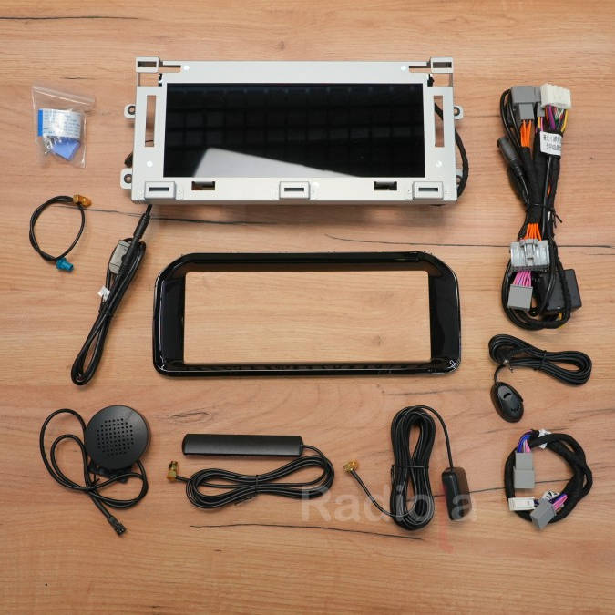 Магнитола Radiola RDL-1668 для Land Rover Range Rover 4 (Vogue) 2012-2016 (BOSCH)