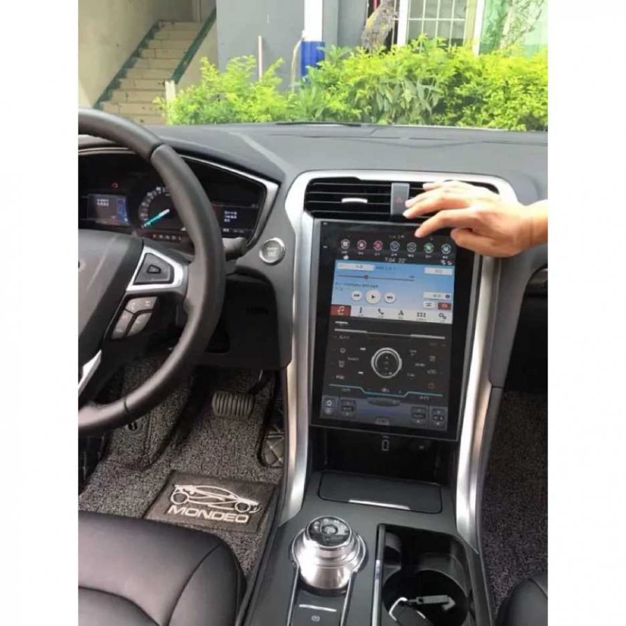 Штатная магнитола CarMedia ZF-1809-DSP  Ford Mondeo 2015+
